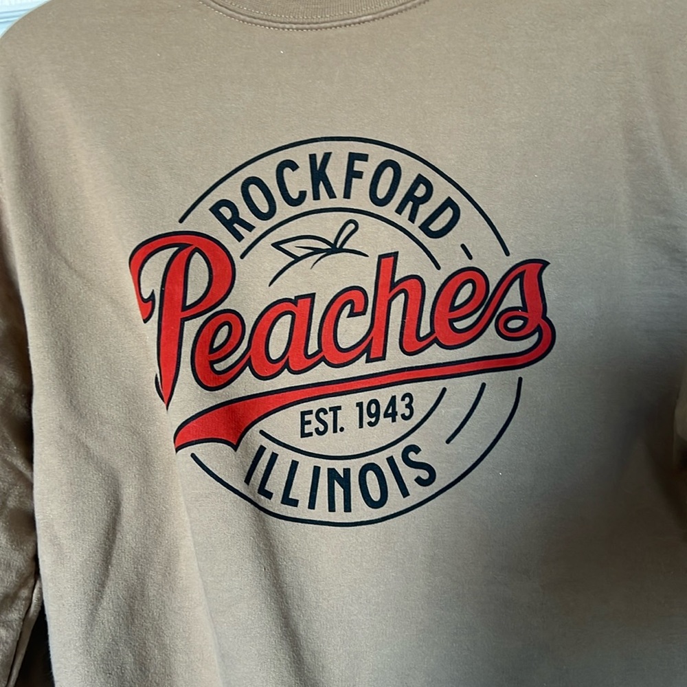 Size small, no tags but never worn peaches sweatshirt